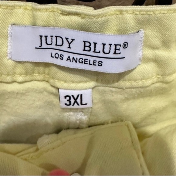 Judy Blue Yellow and Blue Jean Shorts Ombre Style - Picture 3 of 4